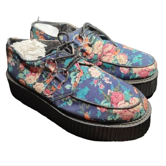 Tuk Floral Print Creepers - Picture 1 of 11